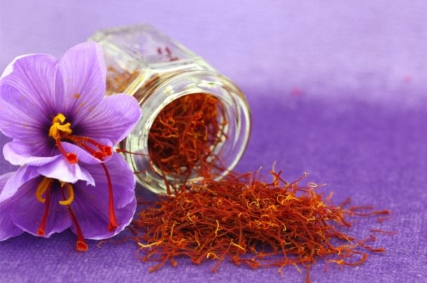 قاچاق زعفران ایرانی به افغانستان!/ مشکل صادرکنندگان زعفران چیست؟