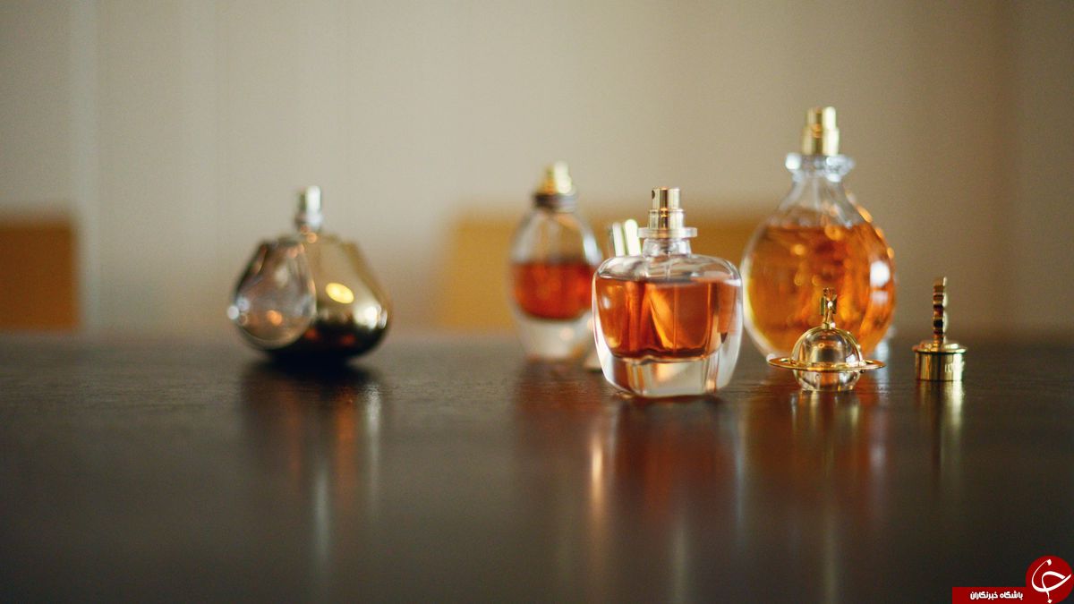 چرا عطر دوری می آورد؟! / پشت پرده کادو دادن عطر و جدایی چیست؟ + احادیث معصومین(ع) پیرامون استفاده از عطر و هدیه دادن/ شایعه ای که مختص ایرانیان است!
