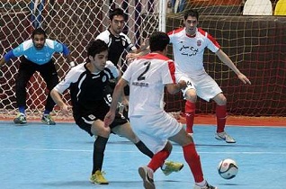 گیتی‌پسند به دنبال ادامه روند شکست‌ناپذیری در مشهد