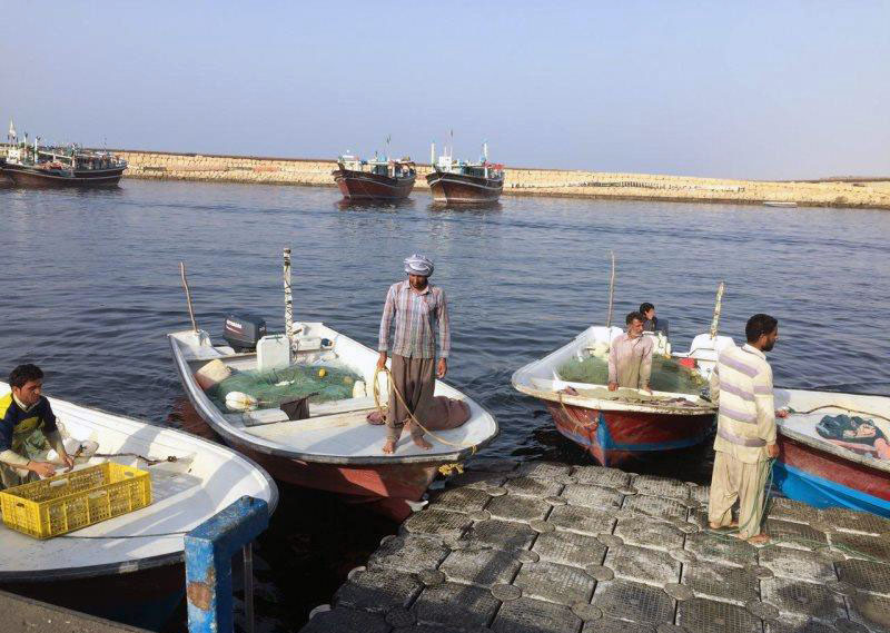 حدود ۴ هزار قایق در چابهار و کنارک در انتظار مجوز صید
