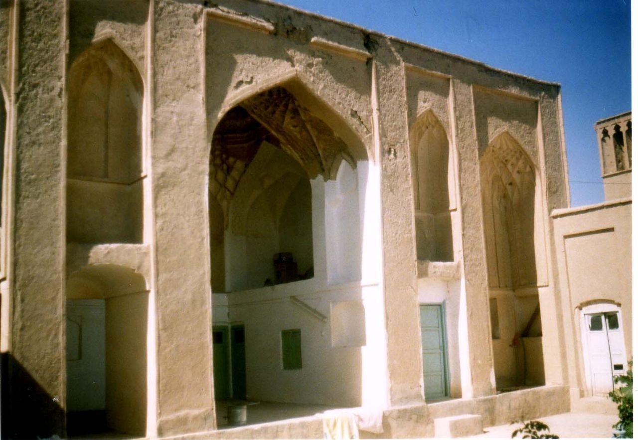 خانه&zwnj;های تاریخی روستای ریاب گناباد در یک قدمی ثبت آثار ملی