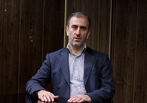 اتوبوس&zwnj;های برقی سالم تهران در پارکینگ خاک می&zwnj;خورند
