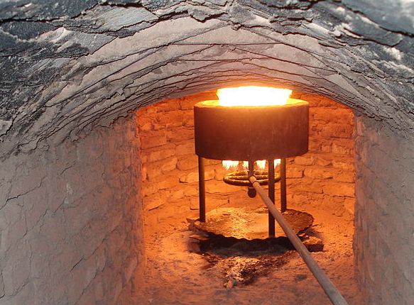 جادوی آب و خاک، رنگ و آتش