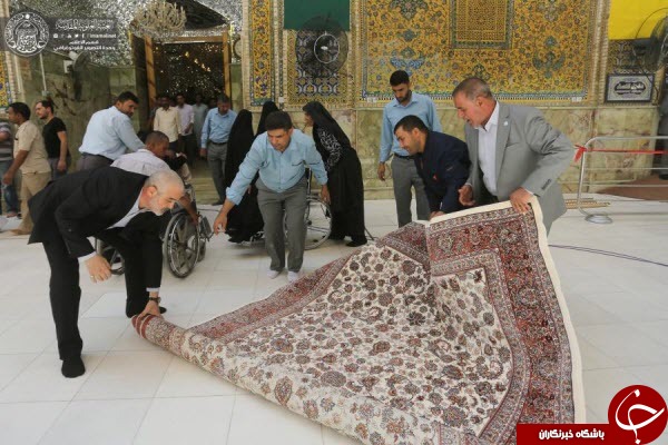 تصاویری از حرم علوی مفروش به فرش&zwnj;های فاخر کاشانی+عکس