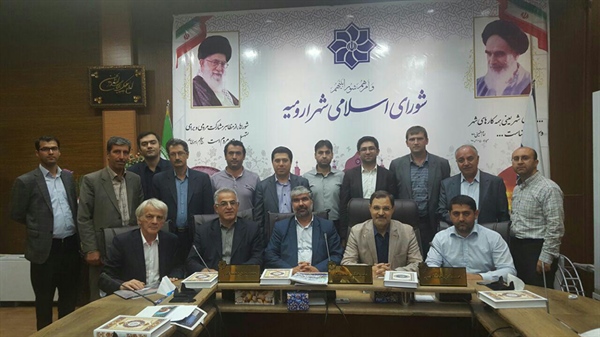مصوبه فرمانداری بر انحلال تیم والیبال شهرداری این شهر صادر شد/شهرداری ارومیه توان پرداخت حقوق کارکنان را هم ندارد
