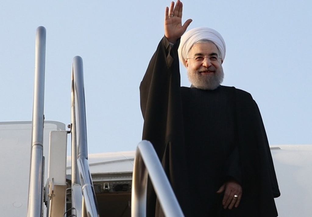 رئیس جمهور عسلویه را به مقصد تهران ترک کرد