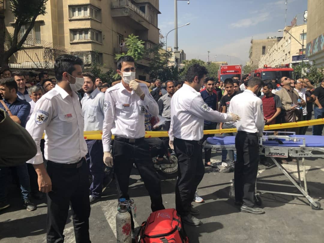 آتش سوزی در برج بهار/ حادثه یک مصدوم بر جای گذاشت + تصاویر