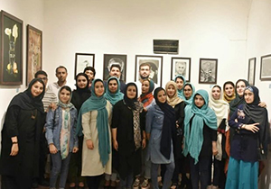 نمایشگاه " اقلیم بی انتها " در شیراز