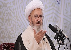 منبر ماه محرم باید در مردم تحول ایجاد کند