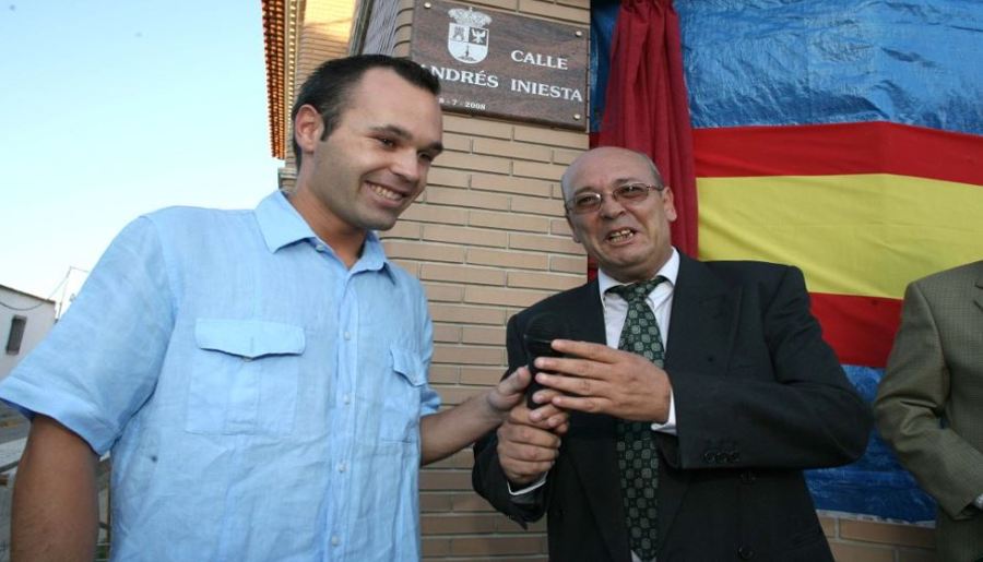 نامگذاری خیابان به نام فوتبالیست های سرشناس جهان+تصاویر