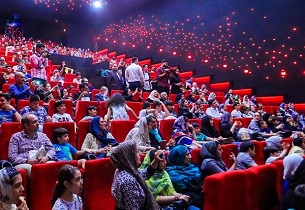 اکران ۴۸ فیلم در سه مجموعه سینمایی اصفهان
