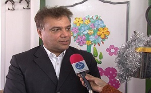 کار کودکان کار به کجا ختم شد/ چه نظارتی برفعالیت کودکان کار می شود/ چهاراه های شهر پاتوق کودکان کار
