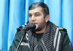 قرار گاه خاتم الانبیا در مناطق زلزله زده مسجد می سازد