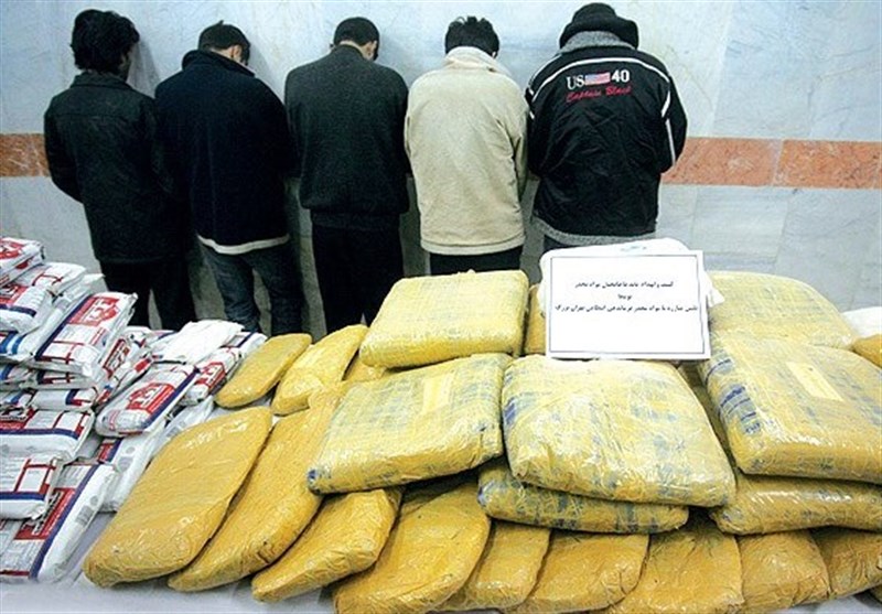 کشف باند خانوادگی قاچاق مواد مخدر در همدان