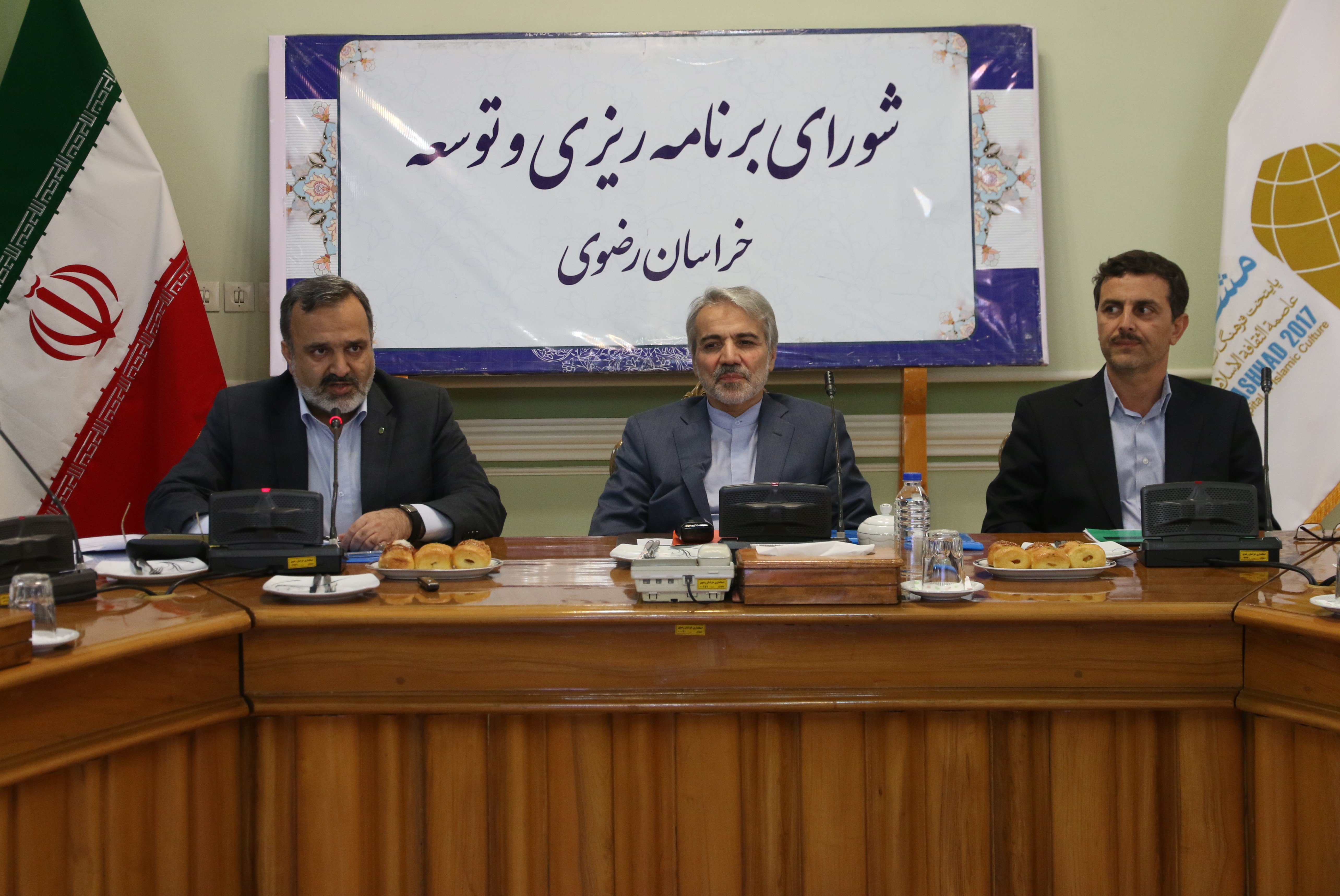 هیچ مشکلی در تامین هیچ کالایی در بازار نداریم/عطش خرید افزایش قیمت‌ها را موجب شد