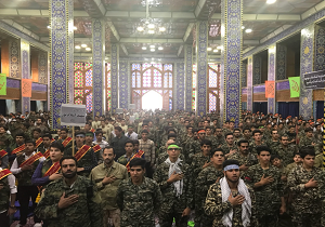 گردهمایی بسیجیان ناحیه مرکزی ثارالله و روح الله یزد در پایگاه انقلاب+ آلبوم