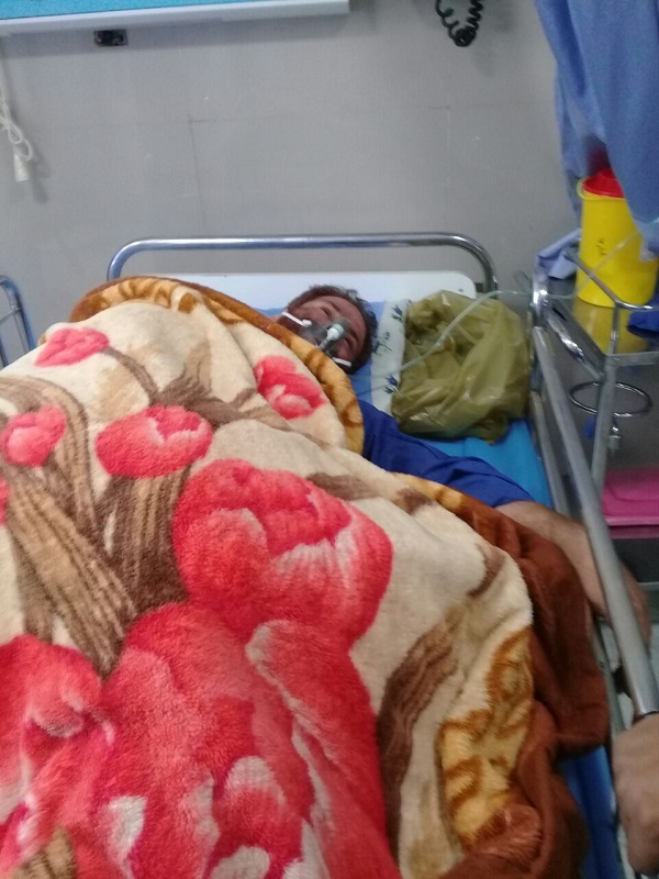 بستری شدن ۴ کارگریک شرکت صنعتی زرندیه در بیمارستان + تصاویر