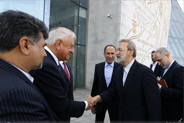لاریجانی با رئیس مجلس بلاروس دیدار کرد