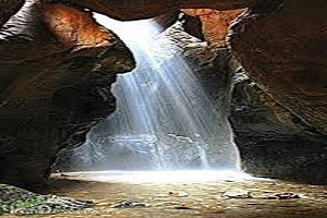 گوشه‌ای از نقاشی زیبای خداوند + فیلم