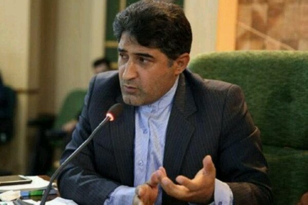مدیرانی که به زلزله زده ها وعده وعید دادند را درمجلس معرفی می کنم