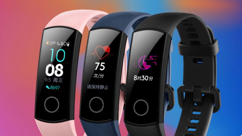 مچ&zwnj;بند هوشمند Honor Band 4 در دست رئیس کمپانی آنر دیده شد