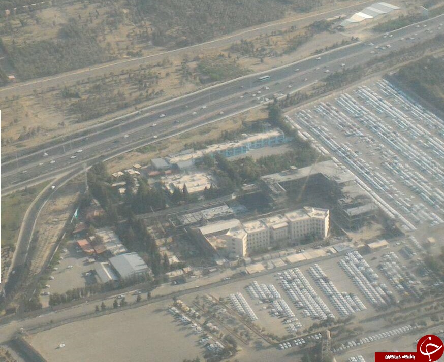 پارکینگ ایران خودرو را از درون هواپیما ببینید