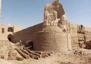 مرمت و ساماندهی آثار و ابنیه تاریخی شهرستان خاتم