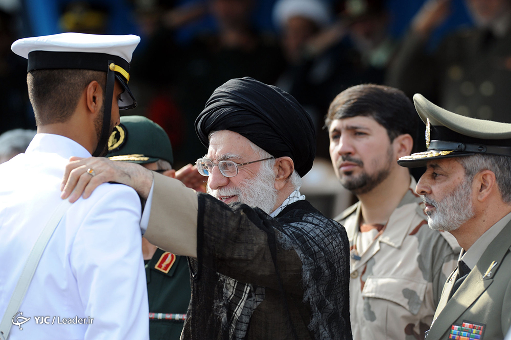 رهبر انقلاب ساعتی پیش به تهران بازگشتند