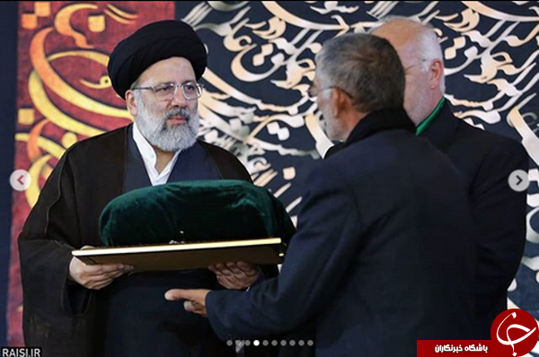 آيين اهداى پرچم آستان قدس رضوى به ٥٠٠ هیات مذهبی كشور و جهان اسلام+عكس