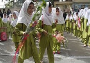 ۲۷ هزار دانش آموز پایه اول کردستانی در جشن شکوفه ها شرکت می کنند
