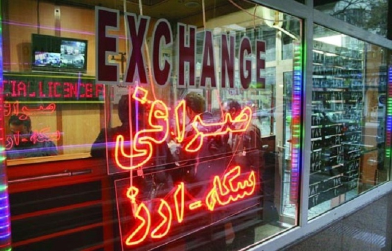 نفس راحتی برای صرافی ها/واردات اسکناس ارزی راهی برای کاهش التهاب