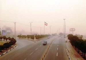 محاصره آسمان خوزستان در دود و شرجی