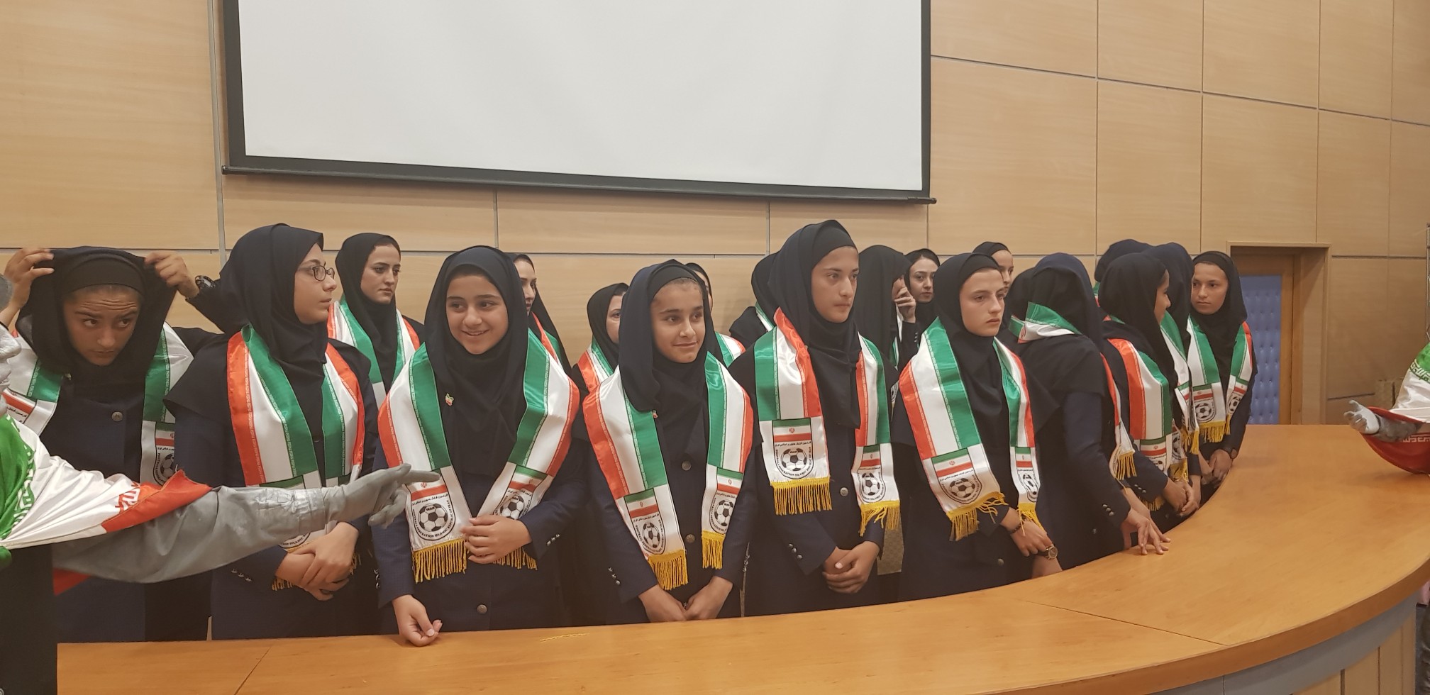 مراسم بدرقه تیم ملی فوتبال دختران ایران برگزار شد