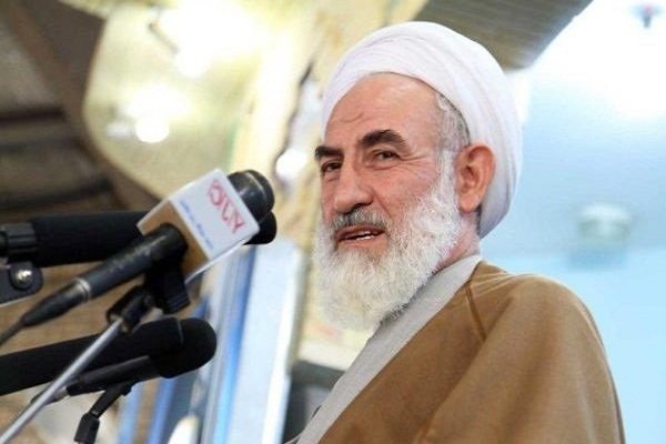 دولت مردان برای رفع مشکلات مردم  تلاش کنند