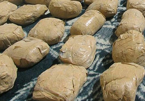 طوفان مانع فرود پرواز کرمان در فرودگاه بین المللی زاهدان شد/۱۰ کشته و مصدوم حاصل دو سانحه رانندگی/انفجار چاه۳مصدوم برجای گذاشت