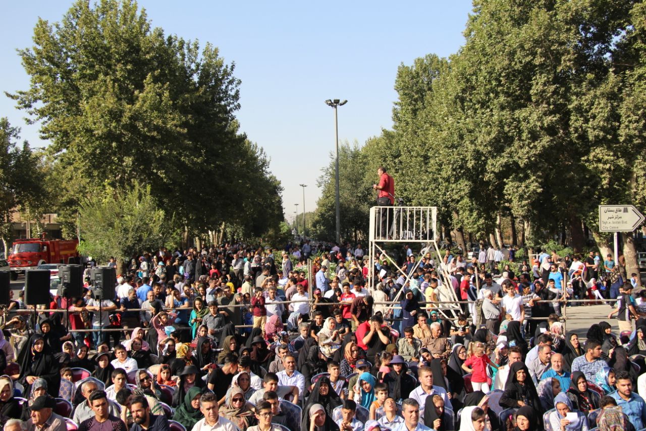 استقبال بی نظیر کرمانشاهیان از همایش پیاده روی