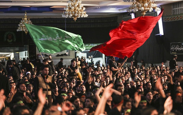 آمادگی مشهد برای پذیرایی از میلیون ها عزادار حسینی/مشهد الرضا رنگ و بوی حسینی به خود گرفت