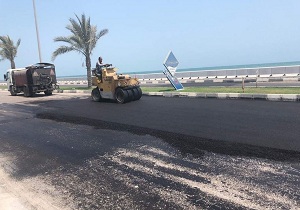 لکه گیری آسفالت معابر اصلی شهر قشم
