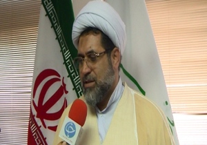 اهدای بسته‌های آموزشی به دانش آموزان نیازمند گیلانی