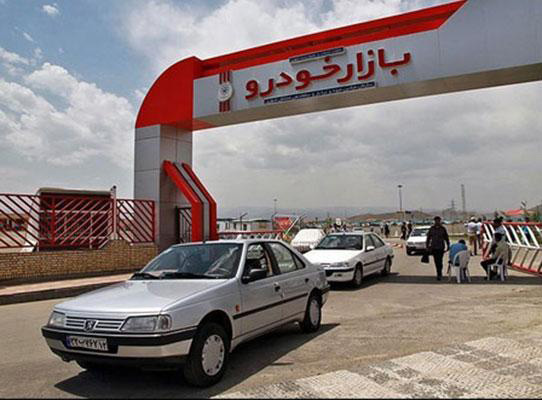 افت و خیز در بازار خودرو/قیمت خودور در مسیر کاهش قیمت