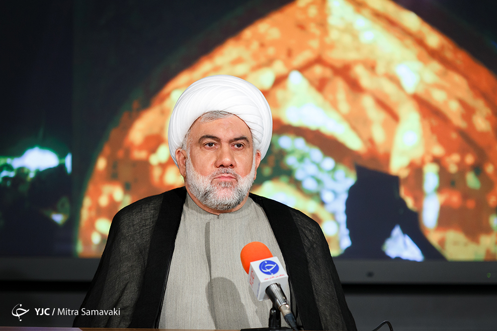 منشأ انحراف در هیئت ها، خود بینی است