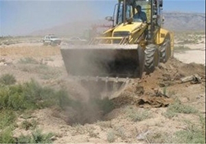 پر کردن افزون بر ۲ هزار حلقه چاه غیر مجاز در فارس