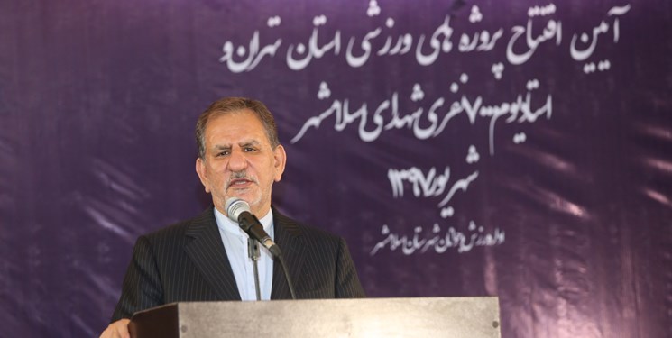 با تمسک به مکتب امام حسین (ع) از شرایط سختِ فعلی با سربلندی عبور خواهیم کرد