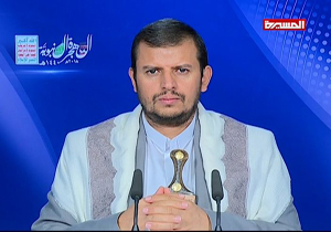 سید الحوثی: عربستان مدعی پایبندی به اسلام و در عین حال دربند طاغوت آمریکا و سرکشی اسرائیل است