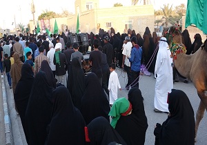 برگزاری مراسم نمادین استقبال از کاروان محرم در بندر کوهستک