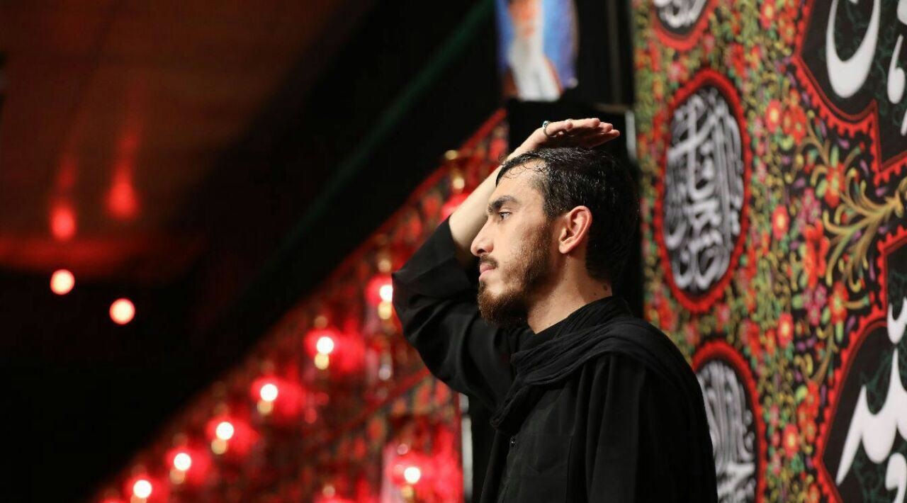 گلچین تصاویر هیات عزاداری شب دوم محرم ۹۷ را اینجا مشاهده کنید.