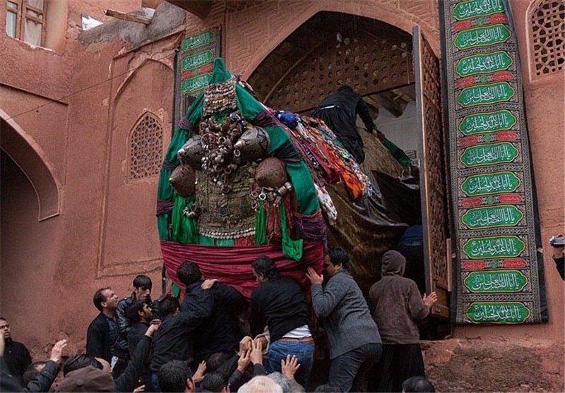 مراسم&zwnj;های عاشورایی اقصی نقاط ایران+تصاویر