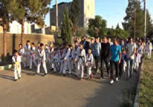 همایش پیاده روی تکواندوکاران در گرمسار