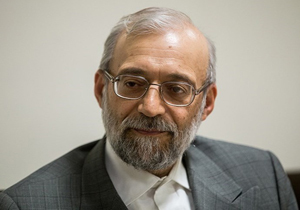 اگر ولایت را نشناسیم در جهالت خواهیم بود/فتنه سال ۸۸ نتیجه پیروی از مکتب سکولار بود/ فلش حمله استکبار به سمت اهل بیت(ع) است