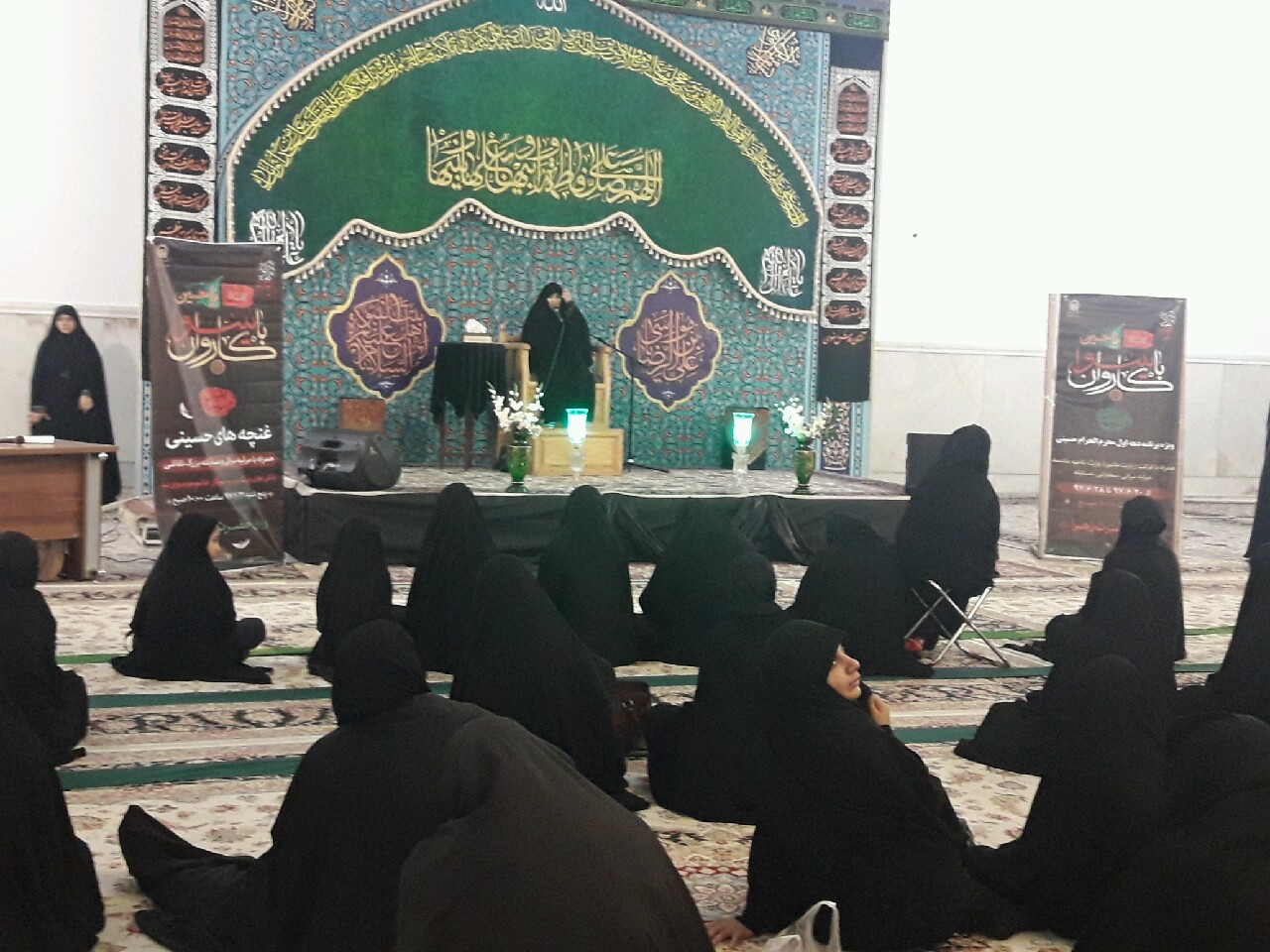 غنچه های حسینی عزادار نازدانه امام حسین در حرم مطهر رضوی
